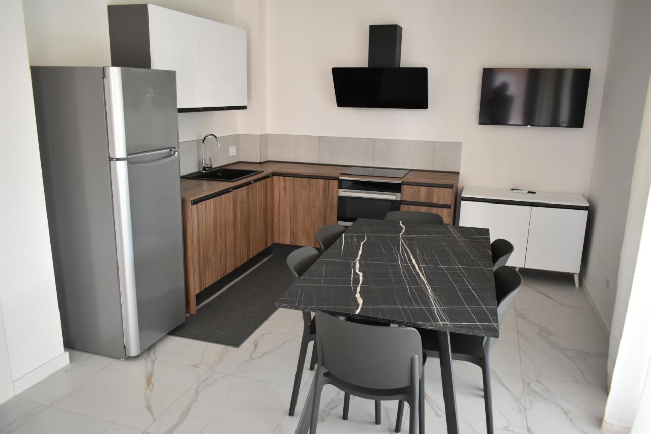 Residence La Magnolia - Aparments Lazise Buitenkant foto