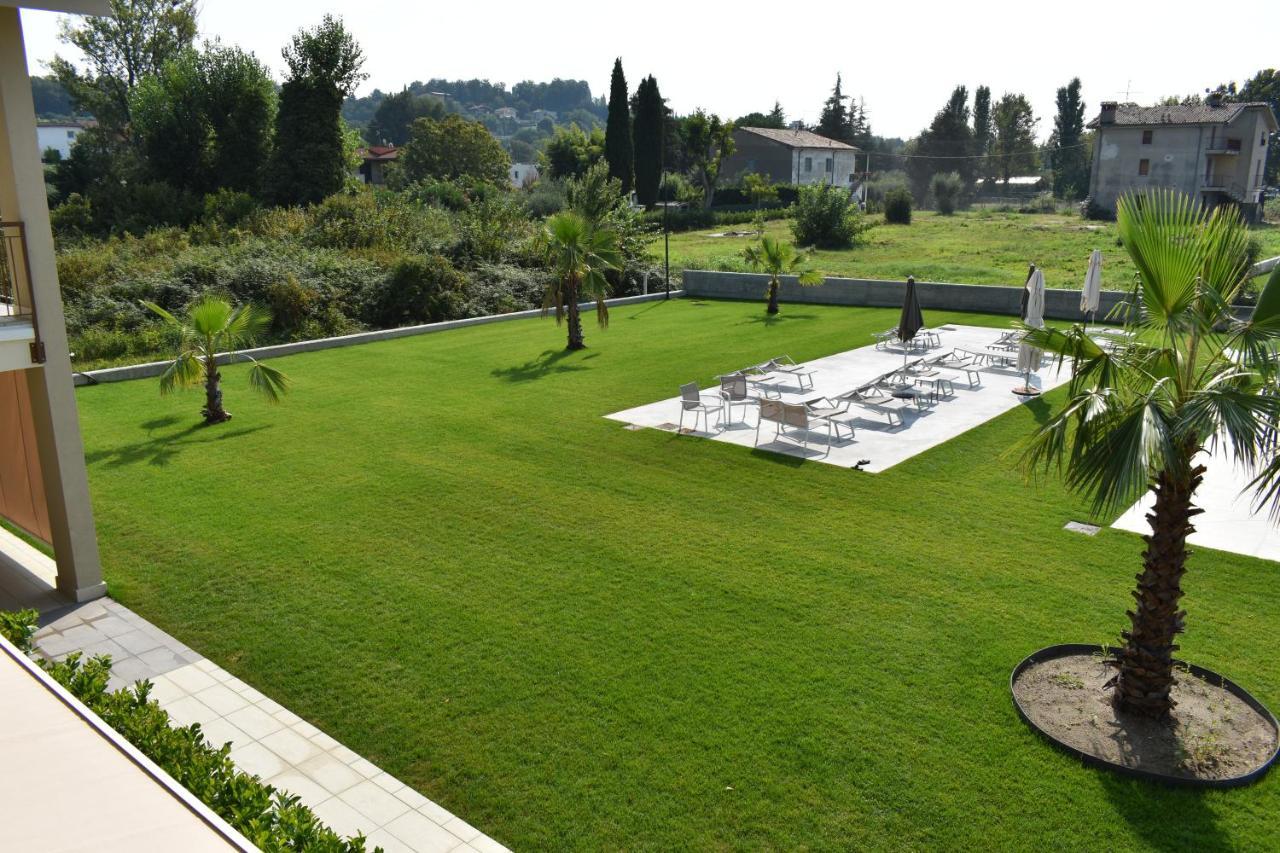 Residence La Magnolia - Aparments Lazise Buitenkant foto